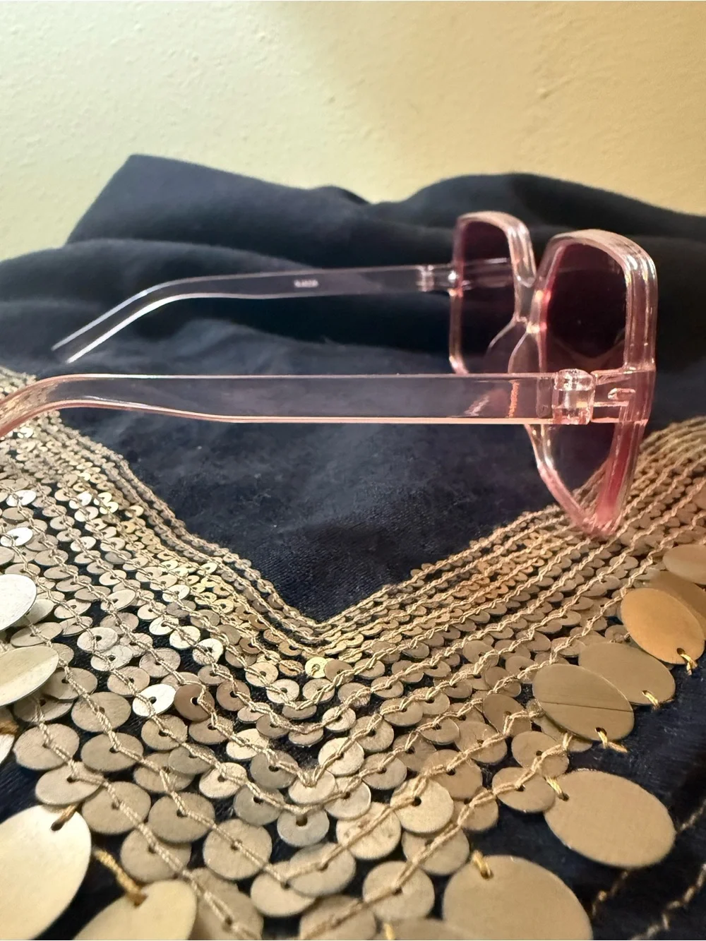 Oversized Pink Gradient Square Sunglasses